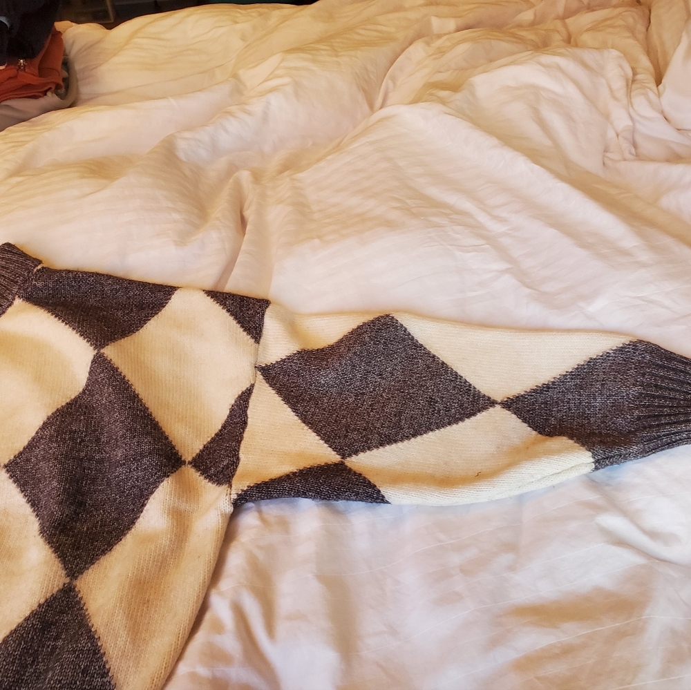 PRINGLE SWEATER - Picture 4 of 7
